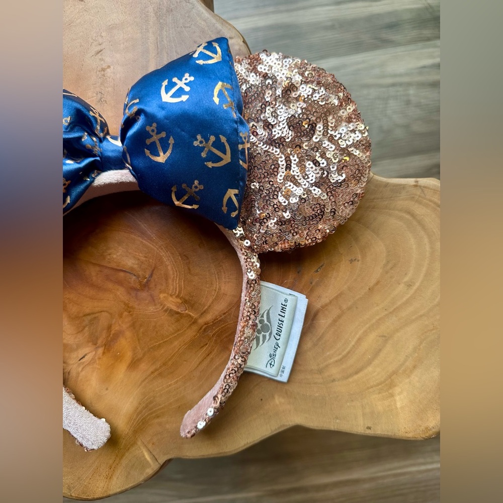 Disney Cruise Line Minnie Mouse Ears Headband Rose Gold Sequin Blue Bow Nautical - Picture 4 of 8